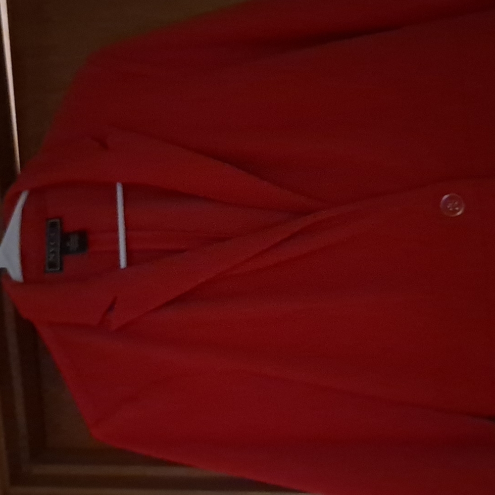 Red blazer - Picture 4 of 4
